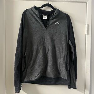 Nike Trail Pullover Top Size L